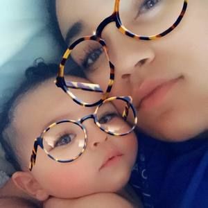 Meet your Posher, Jasmine